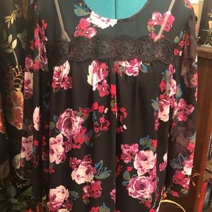 NWT Beautiful Black Lace Trimmed Floral Blouse